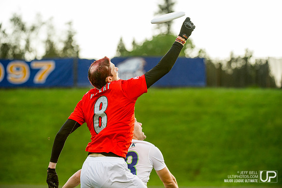 Nighthawks_Rainmakers_20140510_194653_JBP00422