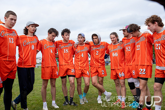 Day 1 of the USA Ultimate D-I College Championships