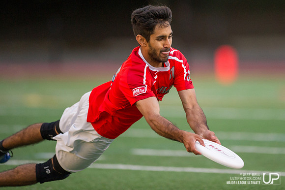 Nighthawks_Stags_20140628_204417_JBP01618