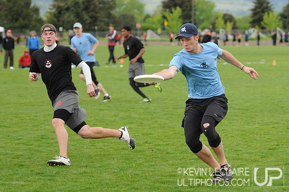 Sunday Photo Highlights Preview -- 2011 USAU College Championship