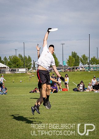Edmonton, AB: Canadian Ultimate Seniors Championships 2025. Saturday, Aug. 16