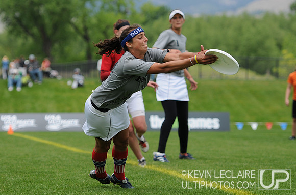 Sunday Photo Highlights Preview -- 2011 USAU College Championship
