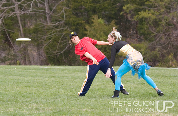 Fools Fest 2011 - Saturday Round 2 Action