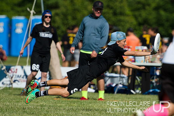 2014 USAU D-I College Champs Saturday Round 1 Action
