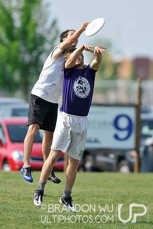 Sunday Open Bracket Play - 2012 USAU D-III College Championships