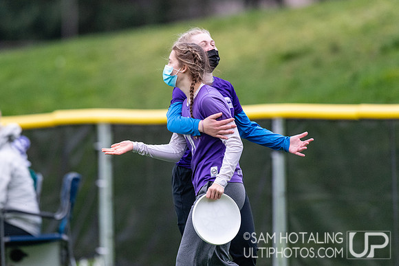 Youth ultimate frisbee at Seven Hills Invite