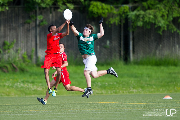 Nighthawks_Stags_20140615_190111_JBP55