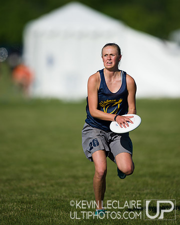 2014 USAU D-I College Champs Saturday Round 1 Action