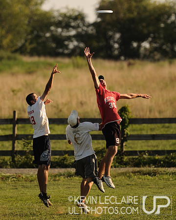 Saturday Elite Open division action -- Chesapeake Open 2010