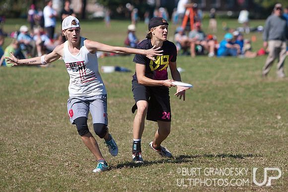 USAU NE Regionals 2013 -- Women's, Sunday Round 3