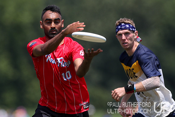 Red Flag and NOISE at the 2022 World Ultimate Club Championships