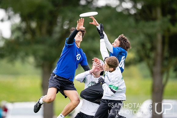 Pool play round III at DiscNW Spring Reign