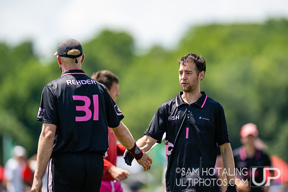 Mooncatchers vs Seattle Sockeye in quarterfinals at World Ultimate Club Championships