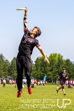 Day 2 of the USA Ultimate D-I College Championships