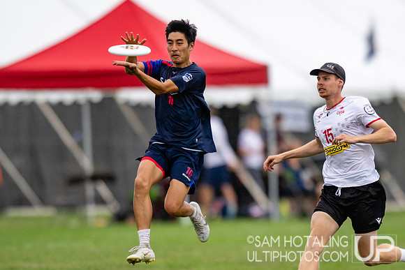 CUSB Open vs Sunder in pool play at World Ultimate Club Championships