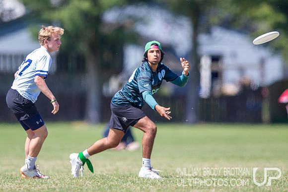 Day 2 of the USA Ultimate D-I College Championships