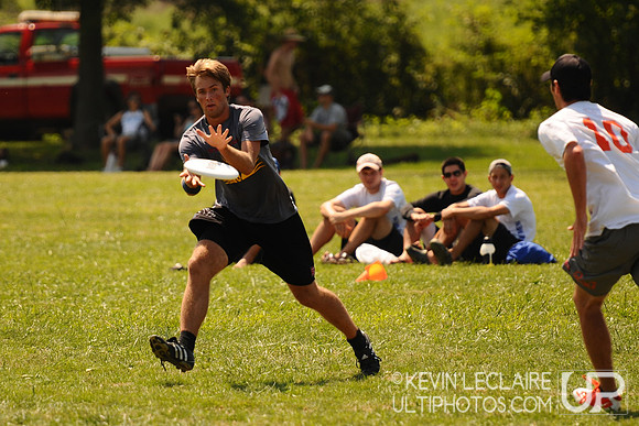 Saturday Elite Open division action -- Chesapeake Open 2010