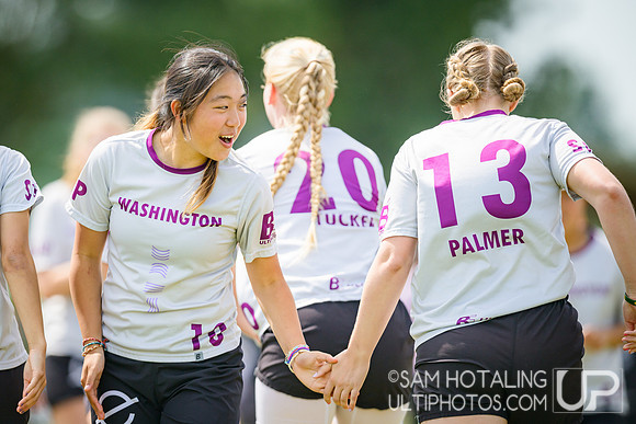 Colorado Quandary vs Washington Element in quarterfinals at USAU D-I College Championships
