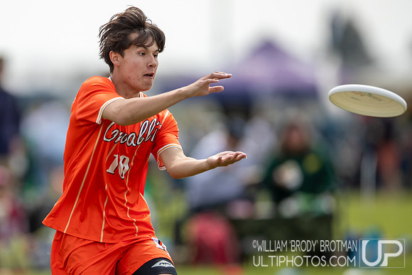 Day 1 of the USA Ultimate D-I College Championships