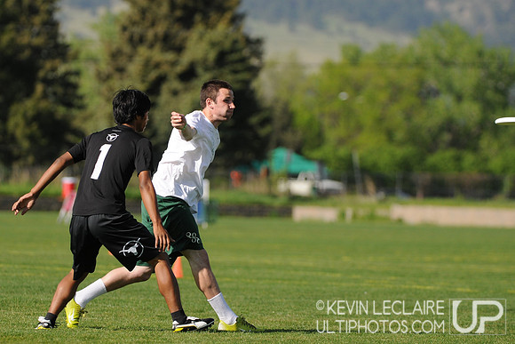 Friday 8:30am round -- 2011 USAU College Championships