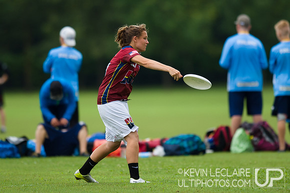 Monday Round 1 Pool Play Action