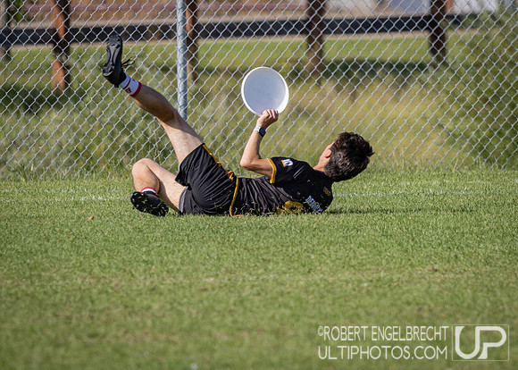 Edmonton, AB: Canadian Ultimate Seniors Championships 2025. Saturday, Aug. 16