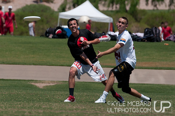 Saturday preview action from SW D-I Regionals 2012