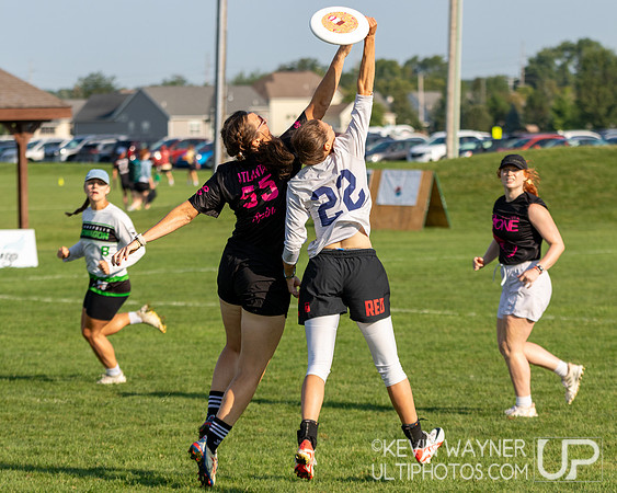 Bracket Play - Select Flight Invite 2024