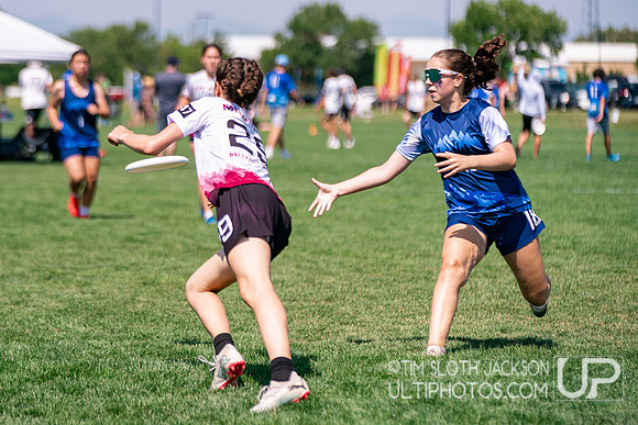 Pool play at 2024 USAU Youth Club Championship