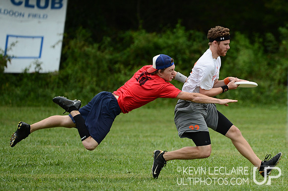 2012 Chesapeake Invite Saturday Action
