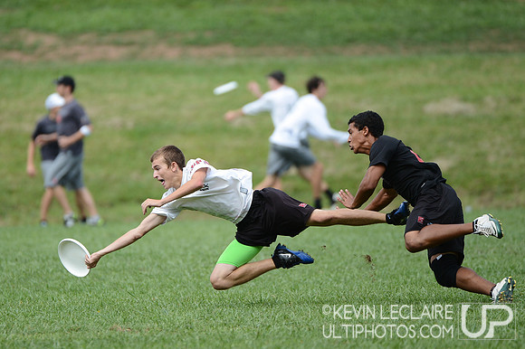 2012 Chesapeake Invite Saturday Action