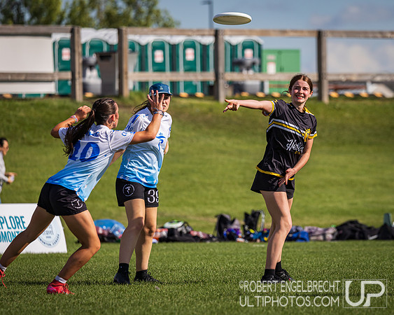 Edmonton, AB: Canadian Ultimate Juniors Championships 2025. Mond
