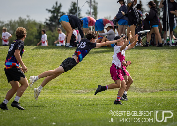 Edmonton, AB: Canadian Ultimate Juniors Championships 2025. Tues