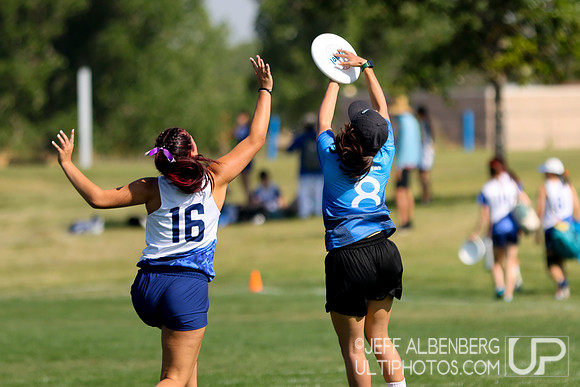 Pool play at USAU Youth Club Championships