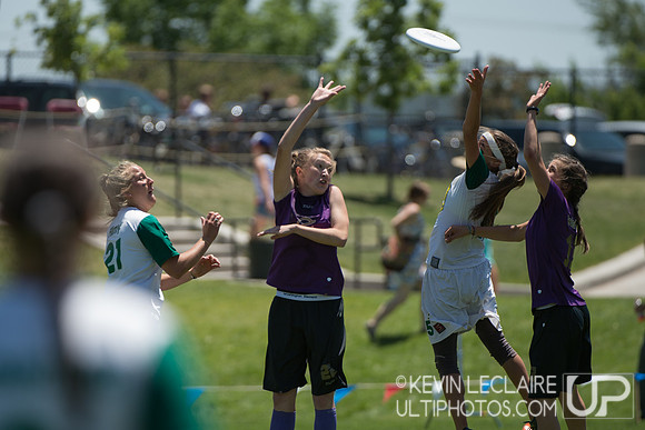 2012 USAU D-I College Championship Game Action
