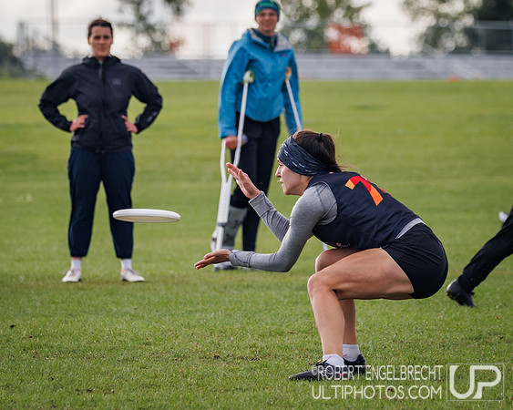 Edmonton, AB: Canadian Ultimate Seniors Championships 2025. Thur