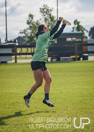 Edmonton, AB: Canadian Ultimate Seniors Championships 2025. Thur