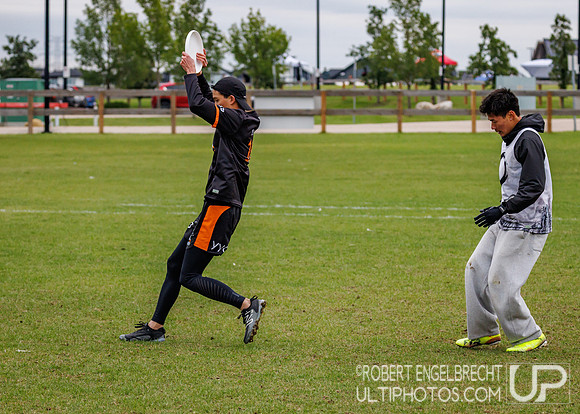 Edmonton, AB: Canadian Ultimate Seniors Championships 2025. Frid