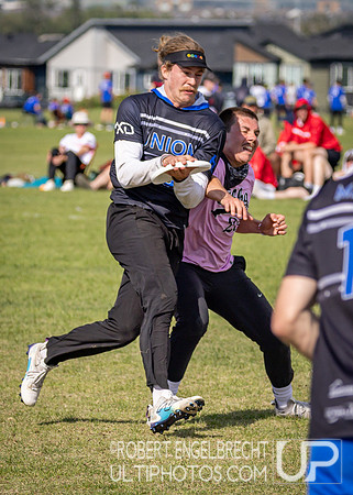 Edmonton, AB: Canadian Ultimate Seniors Championships 2025. Satu