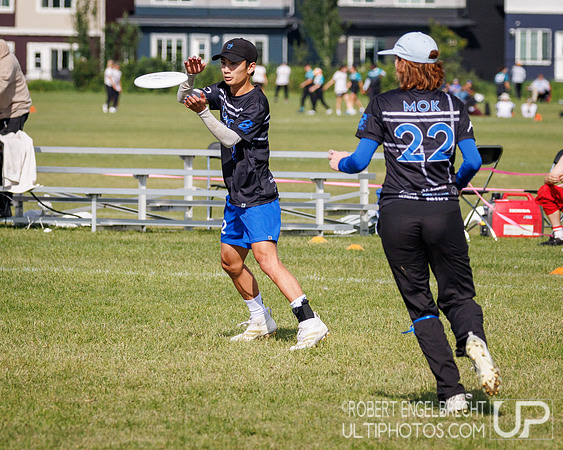 Edmonton, AB: Canadian Ultimate Seniors Championships 2025. Satu