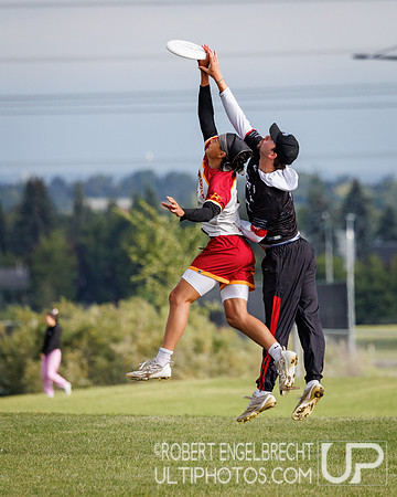 Edmonton, AB: Canadian Ultimate Seniors Championships 2025. Satu