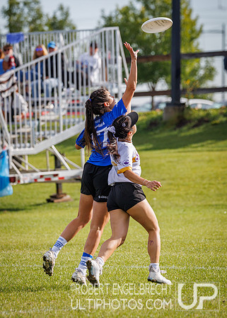 Edmonton, AB: Canadian Ultimate Seniors Championships 2025. Sund