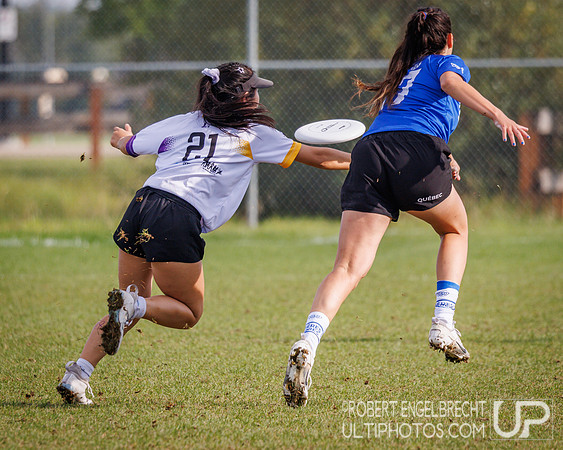 Edmonton, AB: Canadian Ultimate Seniors Championships 2025. Sund