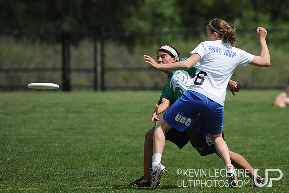 Friday 10:30am round -- 2011 USAU College Championships
