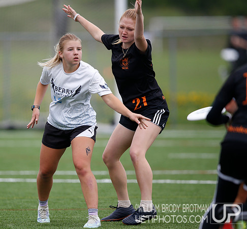 Day 1 of USA Ultimate 2022 D-III College Championships