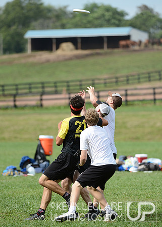 2012 Chesapeake Invite Saturday Action