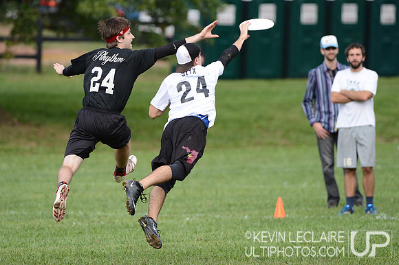 2012 Chesapeake Invite Saturday Action