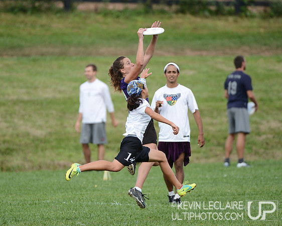 2012 Chesapeake Invite Saturday Action