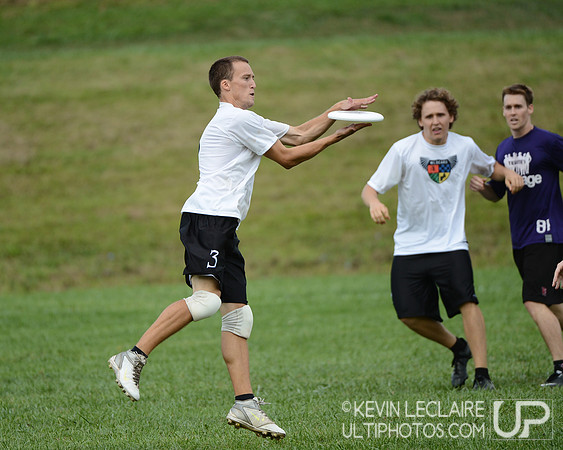 2012 Chesapeake Invite Saturday Action