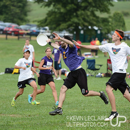 2012 Chesapeake Invite Saturday Action